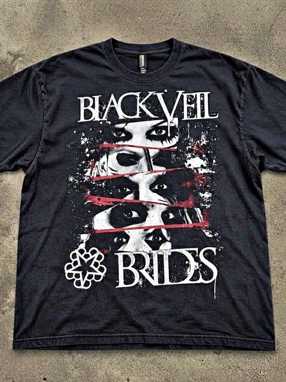 Black t-shirt Gildan with graphic Black Veil Brides